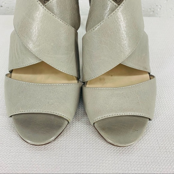Boutique 9 size 7.5 Thomsina Gray Leather 4.5 inch Heels - Picture 3 of 16